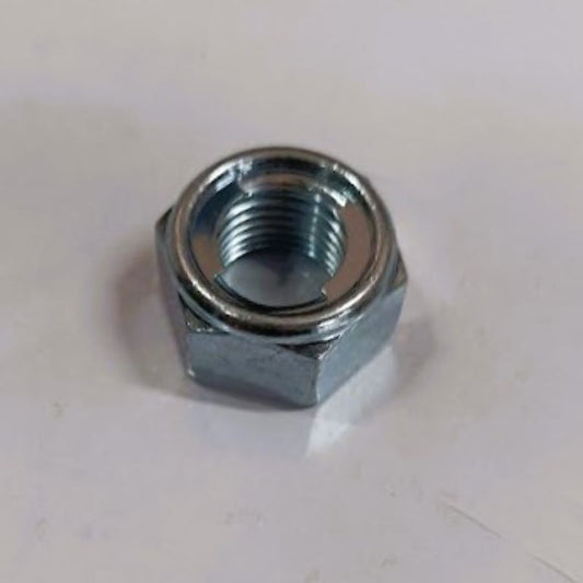 Dado ruota posteriore scooter