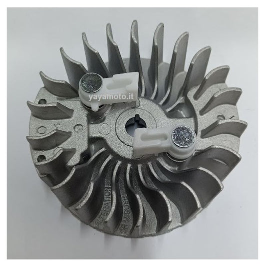 Volano motopompa e mototrivella